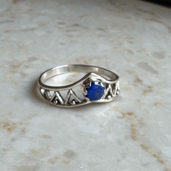NWOT Sundance River Queen Ring Lapis Lazuli Sterling Silver